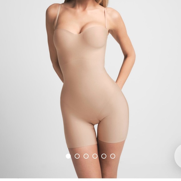 Skim body underwire mid thigh bodysuit - Picture 1 of 5